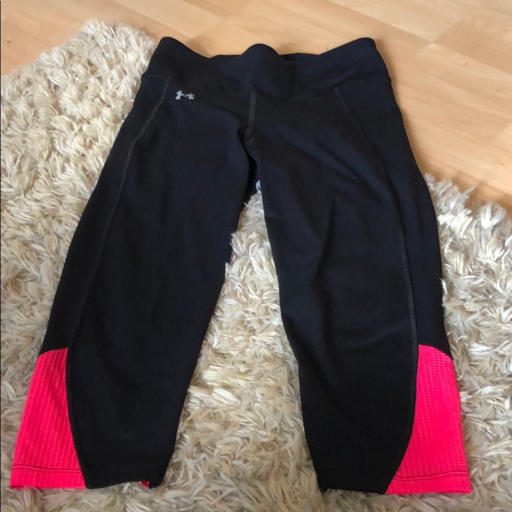 Under Armour Crop Leggings with Pink Detail